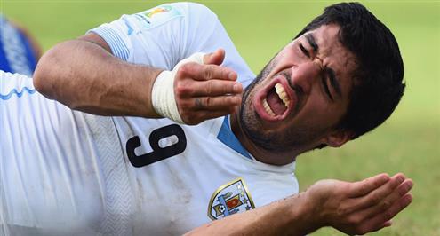 رئيس أوروجواي: سواريز يحتاج لعلاج نفسي والعقوبات ليست حلا